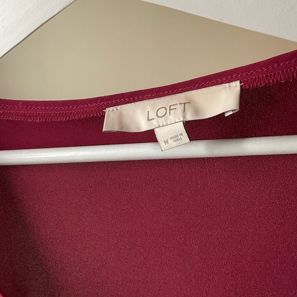 LOFT Maroon Ruffled Sleeved Blouse Medium - Picture 3 of 3